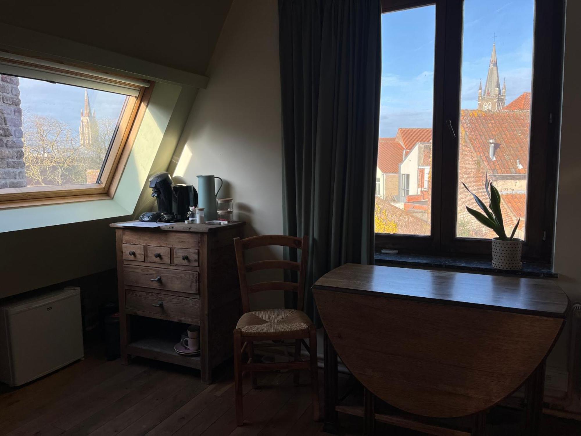Artuur Bed & Breakfast Brugge Bagian luar foto