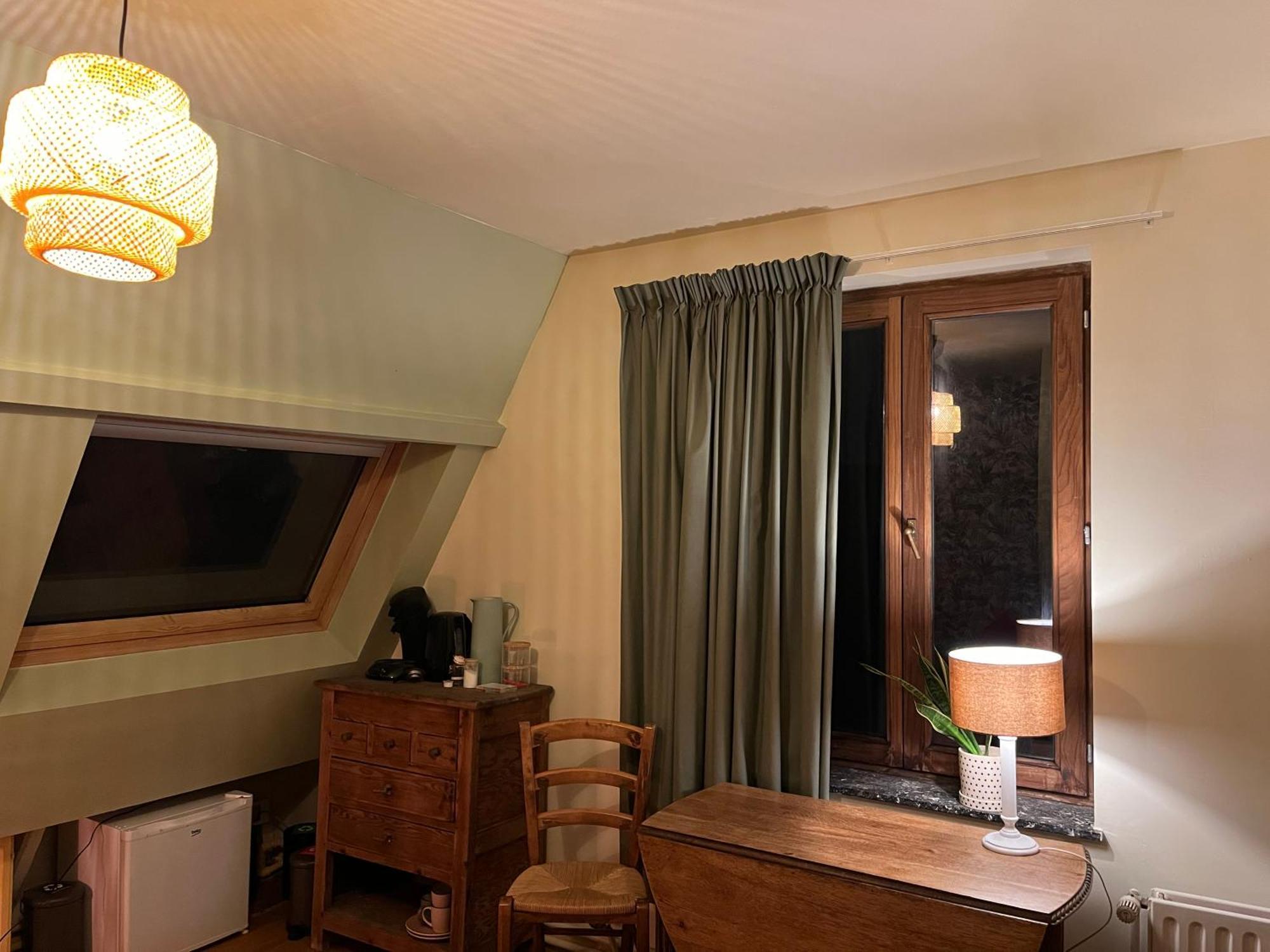 Artuur Bed & Breakfast Brugge Bagian luar foto